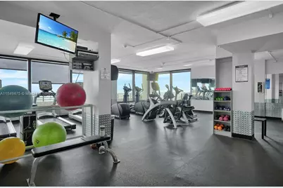 5555 Collins Ave #8U, Miami Beach, FL 33140 - Photo 31