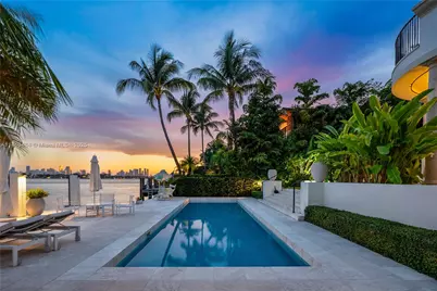 1818 W 23rd St, Miami Beach, FL 33140 - Photo 1