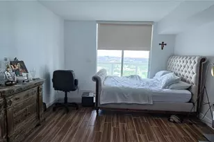 1800 N Bayshore Dr, Miami, FL 33132 - Photo 17