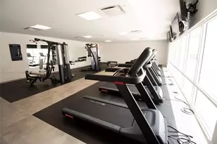 10950 NW 82nd St, Doral, FL 33178 - Photo 7