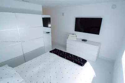 10950 NW 82nd St #405, Doral, FL 33178 - Photo 15