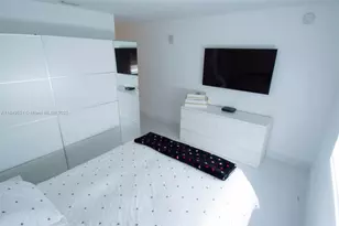 10950 NW 82nd St, Doral, FL 33178 - Photo 15