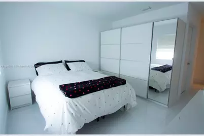 10950 NW 82nd St #405, Doral, FL 33178 - Photo 9