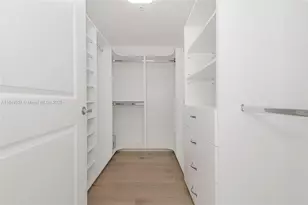 400 Sunny Isles Blvd, Sunny Isles Beach, FL 33160 - Photo 25