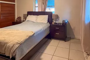 7320 NW 2nd St, Pembroke Pines, FL 33024 - Photo 17