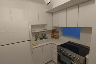 3030 Marcos Dr, Aventura, FL 33160 - Photo 15