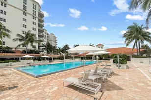 19900 E Country Club Dr, Aventura, FL 33180 - Photo 25
