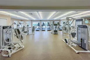 19900 E Country Club Dr, Aventura, FL 33180 - Photo 29