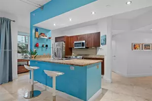 19900 E Country Club Dr, Aventura, FL 33180 - Photo 5