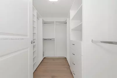 400 Sunny Isles Blvd #1819, Sunny Isles Beach, FL 33160 - Photo 19