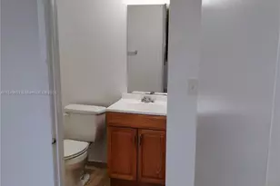 6045 NW 186th St, Hialeah, FL 33015 - Photo 13
