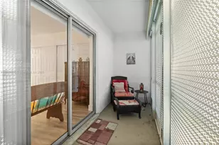 275 Farnham L, Deerfield Beach, FL 33442 - Photo 19