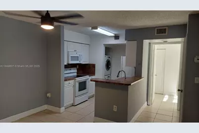 15231 SW 80th St #209, Miami, FL 33193 - Photo 3