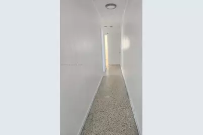 10 NW 48th Pl #1, Miami, FL 33126 - Photo 5