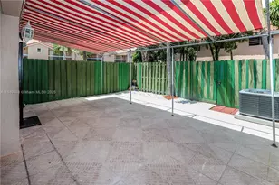 570 NW 109th Ave, Miami, FL 33172 - Photo 19