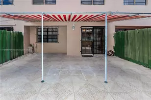 570 NW 109th Ave, Miami, FL 33172 - Photo 17