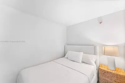 244 Biscayne Blvd #1808, Miami, FL 33132 - Photo 7