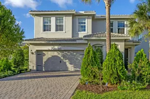 3813 Greenway Dr, Hollywood, FL 33021 - Photo 1