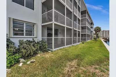 3600 NE 170th St #102, North Miami Beach, FL 33160 - Photo 41