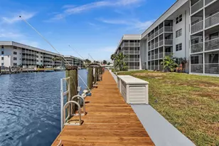 3600 NE 170th St, North Miami Beach, FL 33160 - Photo 5