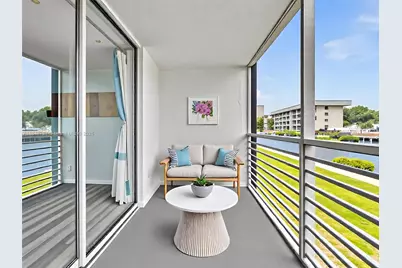 3600 NE 170th St #102, North Miami Beach, FL 33160 - Photo 33