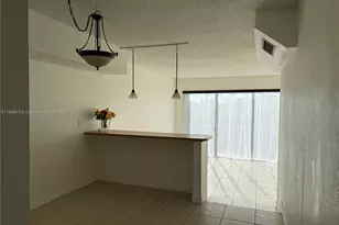 10900 SW 104th St, Miami, FL 33176 - Photo 5