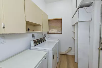 1411 SW 82nd Ct, Miami, FL 33144 - Photo 27
