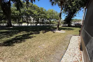 7950 W McNab Rd, Tamarac, FL 33321 - Photo 27