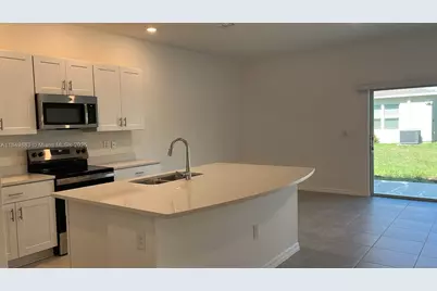2565 Penguin #2565, Davenport, FL 33837 - Photo 3