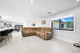 19777 SW 334th St, Homestead, FL 33034 - Photo 11