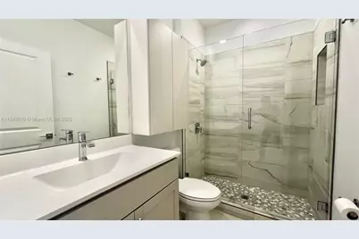 181 SW 170th Ave, Pembroke Pines, FL 33027 - Photo 31