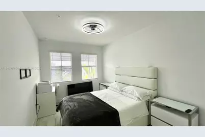 181 SW 170th Ave, Pembroke Pines, FL 33027 - Photo 35