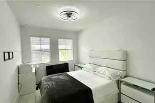 181 SW 170th Ave, Pembroke Pines, FL 33027 - Photo 35