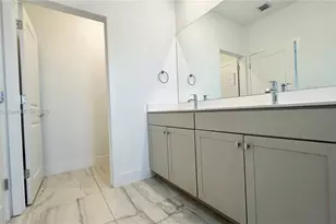 181 SW 170th Ave, Pembroke Pines, FL 33027 - Photo 51