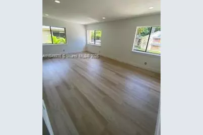 241 Wimbledon Lake Dr #241, Plantation, FL 33324 - Photo 11