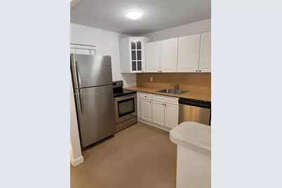 7830 Dickens Ave #203, Miami Beach, FL 33141 - Photo 5