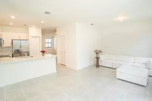 13410 SW 286th St, Homestead, FL 33033 - Photo 5
