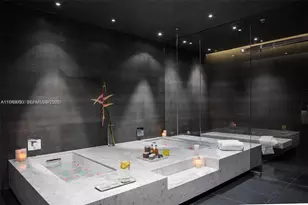 88 SW 7th St, Miami, FL 33130 - Photo 31