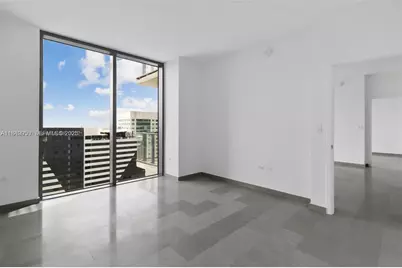 88 SW 7th St #2104, Miami, FL 33130 - Photo 13