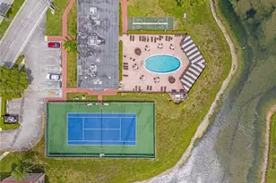 9460 Sunrise Lakes Blvd, Sunrise, FL 33322 - Photo 25