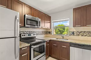 9460 Sunrise Lakes Blvd, Sunrise, FL 33322 - Photo 1