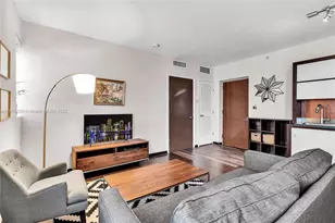 435 21st St, Miami Beach, FL 33139 - Photo 3