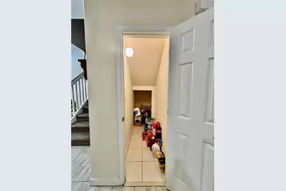 1420 SE 26th Ave, Homestead, FL 33035 - Photo 11