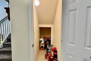 1420 SE 26th Ave, Homestead, FL 33035 - Photo 11