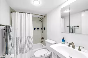 805 W Oakland Park Blvd, Oakland Park, FL 33311 - Photo 9