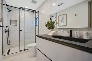 3343 NE 166th St, North Miami Beach, FL 33160 - Photo 47
