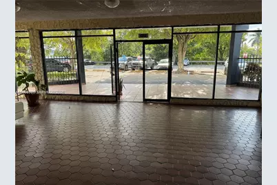 9682 Fontainebleau Blvd #401, Miami, FL 33172 - Photo 7