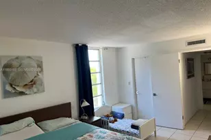 9682 Fontainebleau Blvd, Miami, FL 33172 - Photo 27