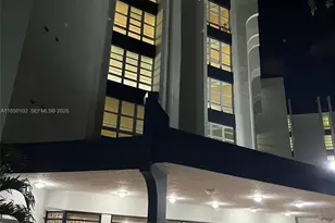 9682 Fontainebleau Blvd, Miami, FL 33172 - Photo 31