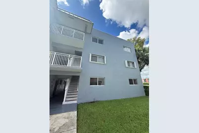 11309 SW 200th St #C213, Miami, FL 33157 - Photo 3